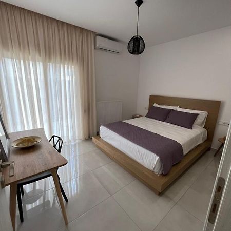 Modern Apartment Close To Airport With Gym And Bbq Heraklion  Exterior photo